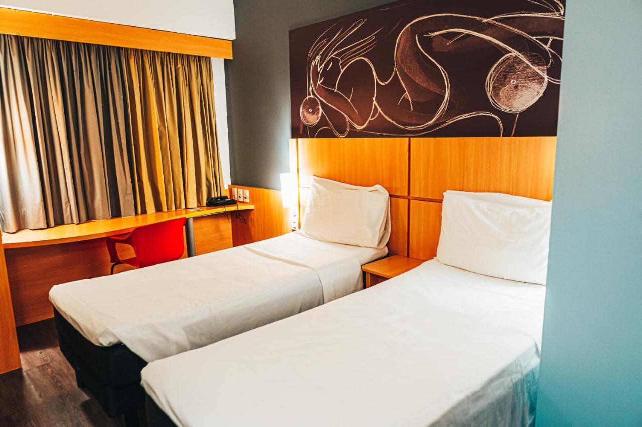 Ibis Recife Aeroporto Hotel Exterior photo